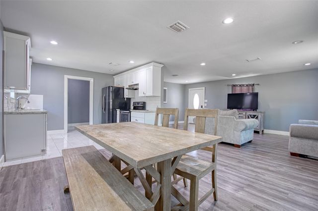 31111 Honeysuckle Lane, Magnolia, TX 77354