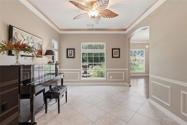 8766 Skyline Lane, Conroe, TX 77302