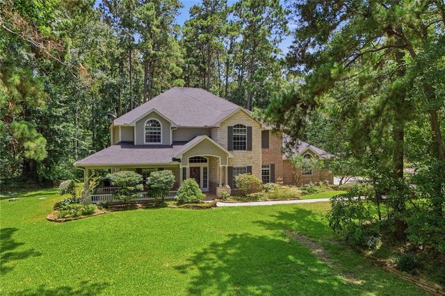 8766 Skyline Lane, Conroe, TX 77302