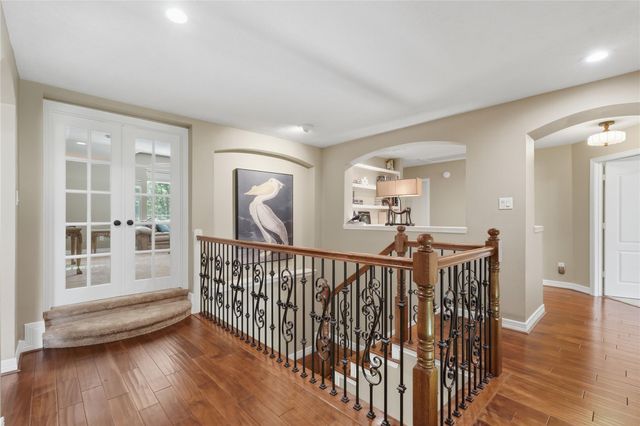 8766 Skyline Lane, Conroe, TX 77302