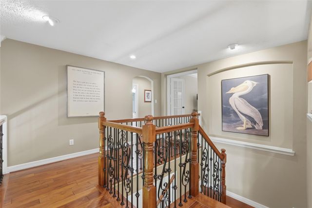 8766 Skyline Lane, Conroe, TX 77302
