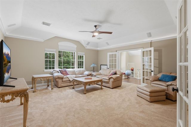 8766 Skyline Lane, Conroe, TX 77302