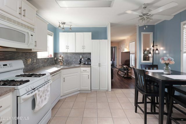 1881 Route 37 W 277, Toms River, NJ 08757