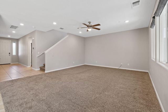 2015 N Hall Court, Visalia, CA 93291