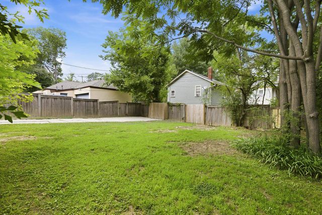 1830 FOREST AVE, Memphis, TN 38112