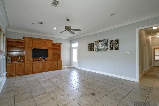 2039 Cypress Cove Ave, Zachary, LA 70791