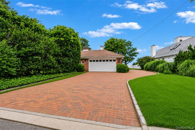 32 Westland Drive, Glen Cove, NY 11542