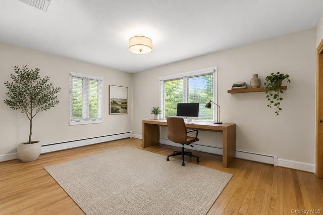 32 Westland Drive, Glen Cove, NY 11542