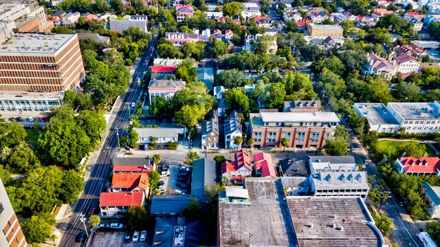 7 Doughty Street F, Charleston, SC 29403