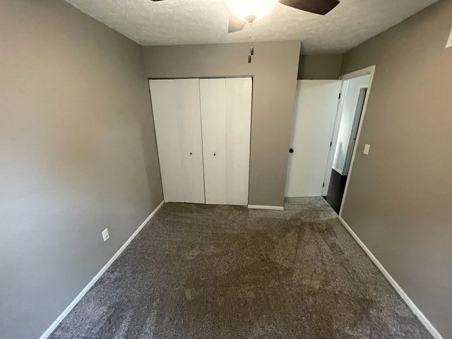 6616 Cresthill Drive, Davenport, IA 52806