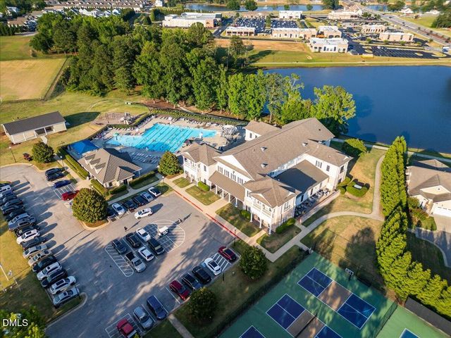 479 Rockport Drive, Clayton, NC 27527