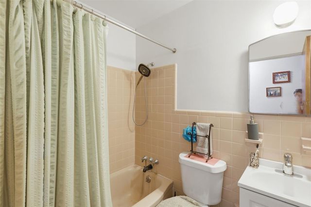 1410 TALTON AVENUE, Deland, FL 32720