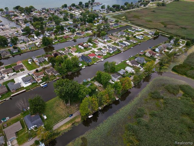 7320 Jochar Road, Algonac, MI 48001