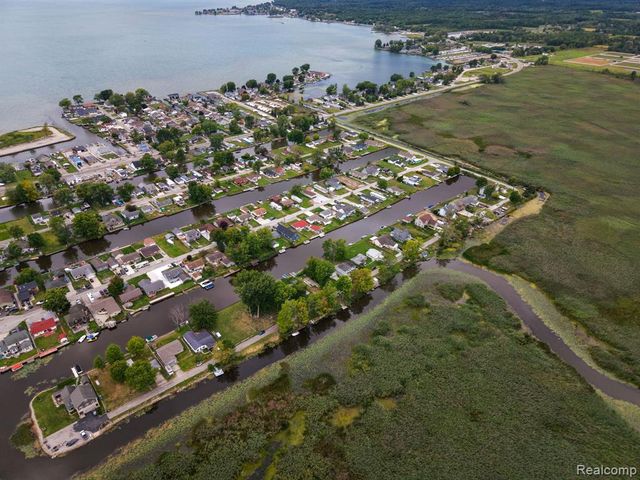 7320 Jochar Road, Algonac, MI 48001