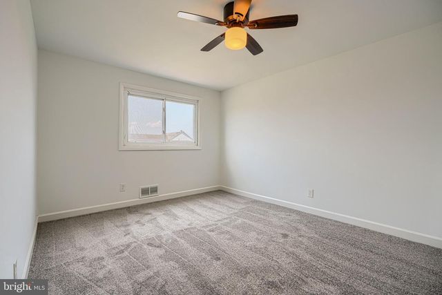 7827 HAROLD RD, Dundalk, MD 21222