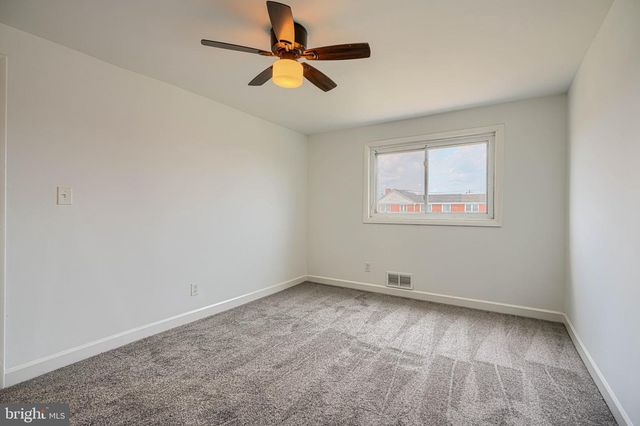 7827 HAROLD RD, Dundalk, MD 21222
