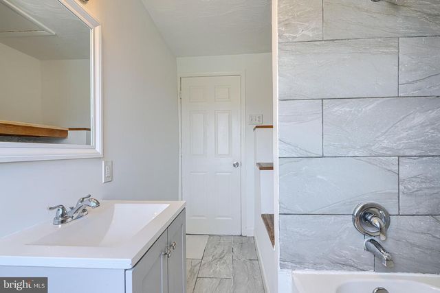 7827 HAROLD RD, Dundalk, MD 21222