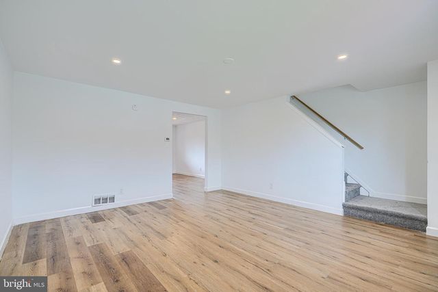 7827 HAROLD RD, Dundalk, MD 21222