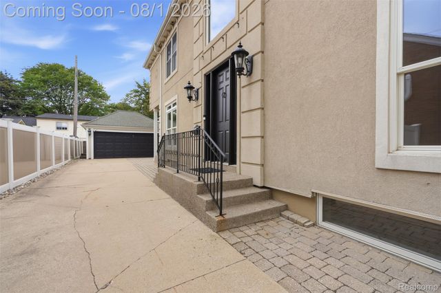 1972 Maryland Boulevard, Birmingham, MI 48009