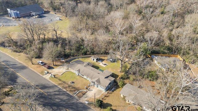 300 N Parkdale, Tyler, TX 75702