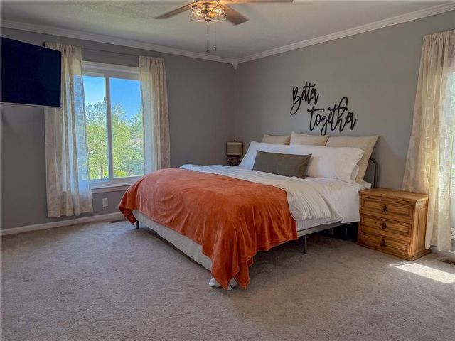 1627 Alvamar Drive, Lawrence, KS 66047