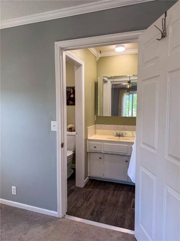 1627 Alvamar Drive, Lawrence, KS 66047
