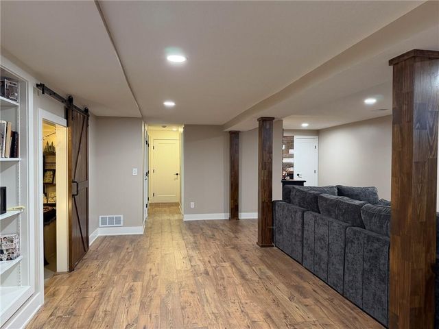 1627 Alvamar Drive, Lawrence, KS 66047