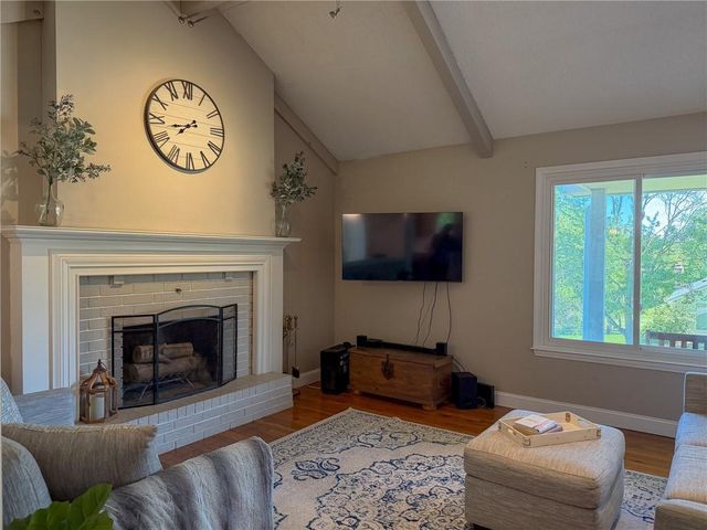 1627 Alvamar Drive, Lawrence, KS 66047