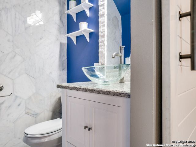 2127 Encanto, San Antonio, TX 78230