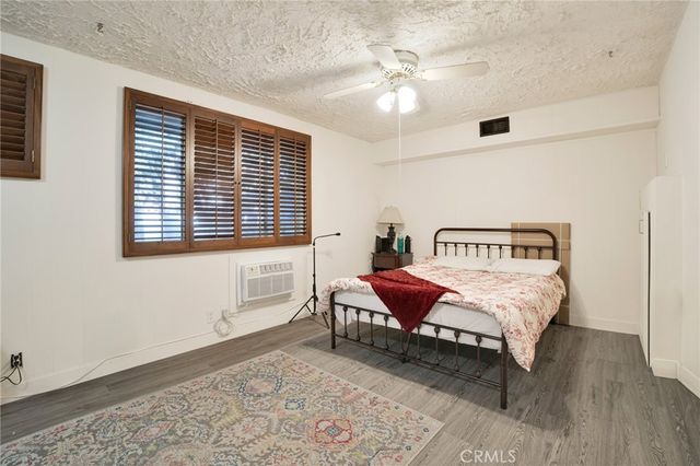 15850 Kalisher Street, Granada Hills, CA 91344