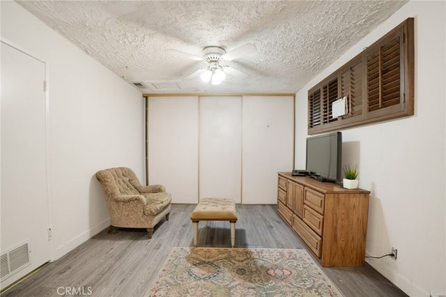 15850 Kalisher Street, Granada Hills, CA 91344