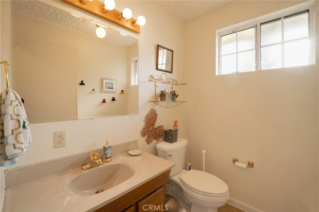 15850 Kalisher Street, Granada Hills, CA 91344