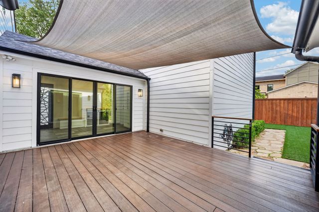3911 Highgrove Drive, Dallas, TX 75220