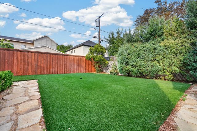 3911 Highgrove Drive, Dallas, TX 75220