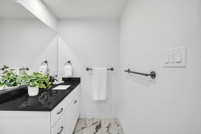 5806 Bryan Parkway 103, Dallas, TX 75206