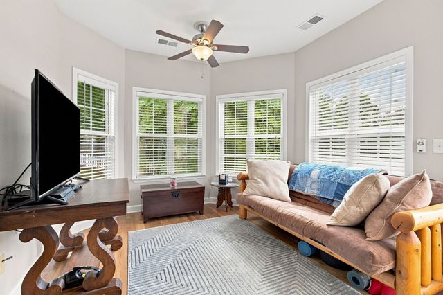 8348 Saint Danasus Dr, Nashville, TN 37211