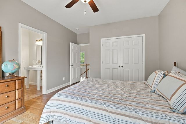 8348 Saint Danasus Dr, Nashville, TN 37211