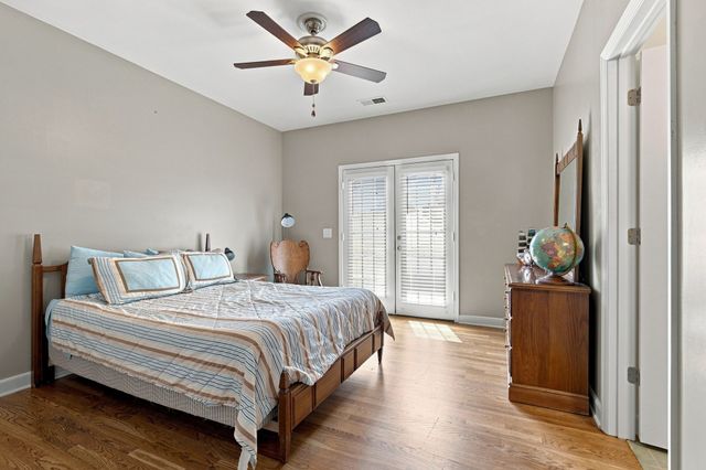 8348 Saint Danasus Dr, Nashville, TN 37211
