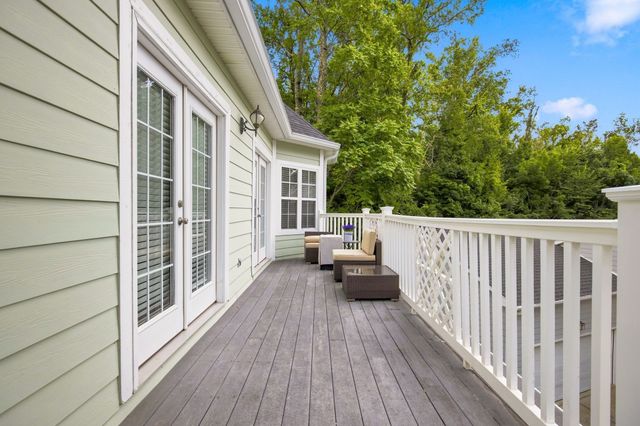 8348 Saint Danasus Dr, Nashville, TN 37211