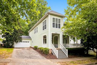 8348 Saint Danasus Dr, Nashville, TN 37211
