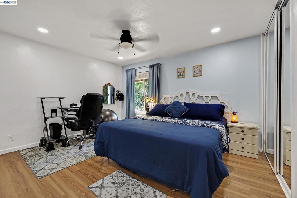 Image 35 of property listing at 2011 Olivera Rd B, Concord, CA 94520