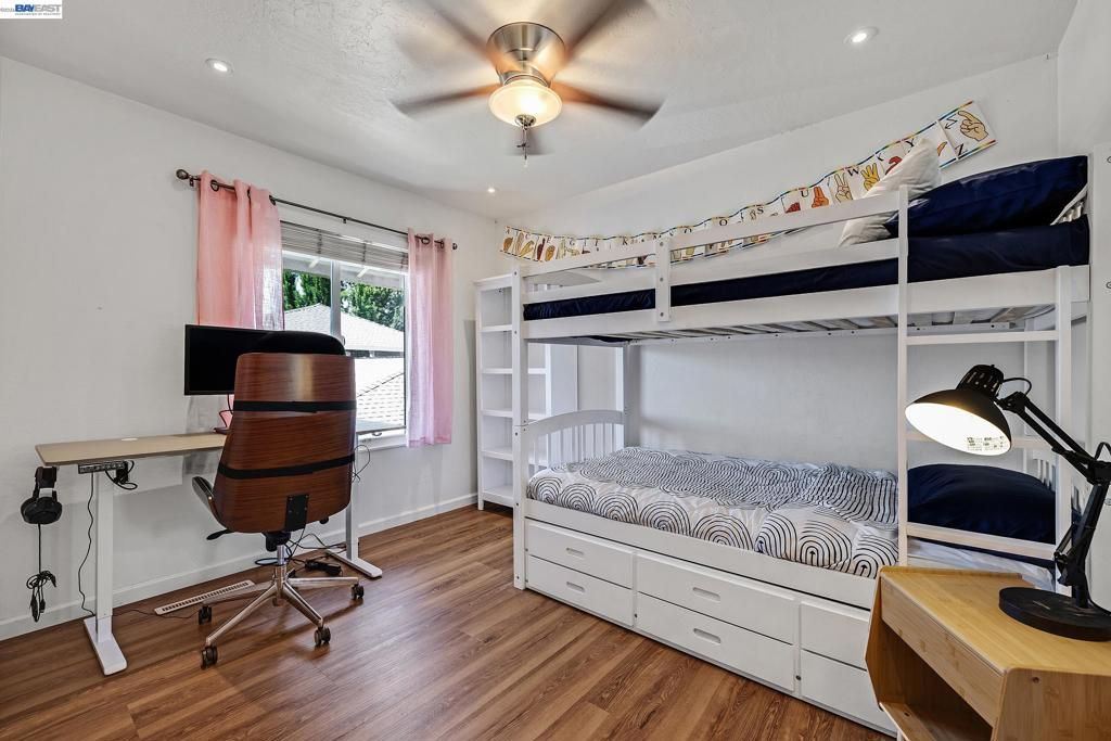 Image 38 of property listing at 2011 Olivera Rd B, Concord, CA 94520