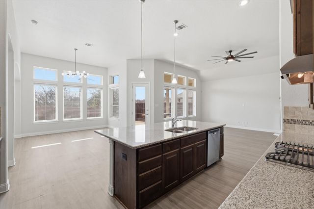 102 Mulberry Lane, Hickory Creek, TX 75065