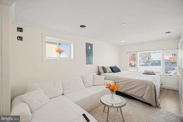 10112 51ST AVE, College Park, MD 20740