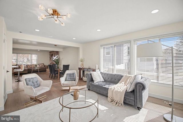 10112 51ST AVE, College Park, MD 20740