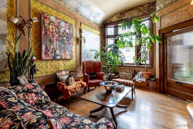 467 Virginia Street, Buffalo, NY 14202