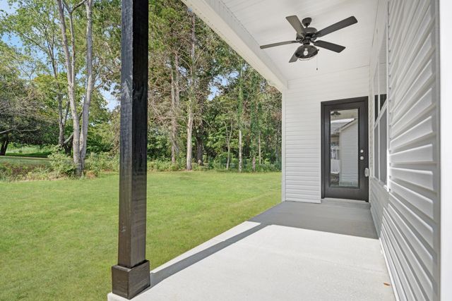 3601 Westlake Dr, Clarksville, TN 37040