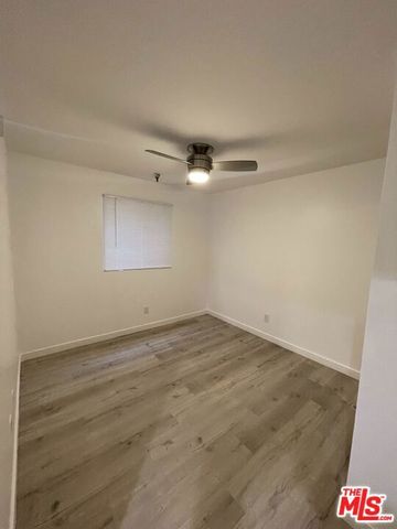 428 S Grand View Street 104, Los Angeles, CA 90057