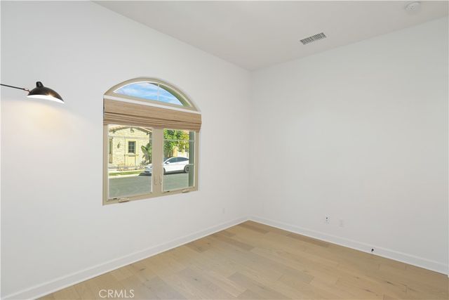 122 Jayhawk, Irvine, CA 92602