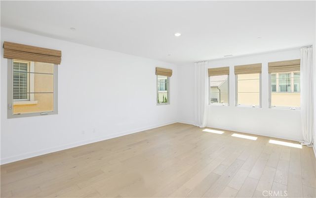 122 Jayhawk, Irvine, CA 92602